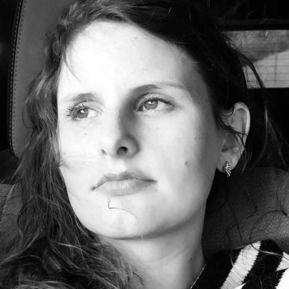 One girl's closet clutter is another's treasure. - Picture 4 of 8